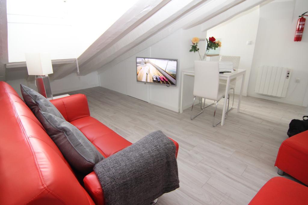 Apartamento Atico En Puerta Del Sol Madryt Zewnętrze zdjęcie